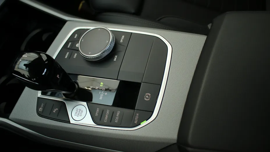 BMW Seria 3 320d xDrive mHEV Advantage aut
