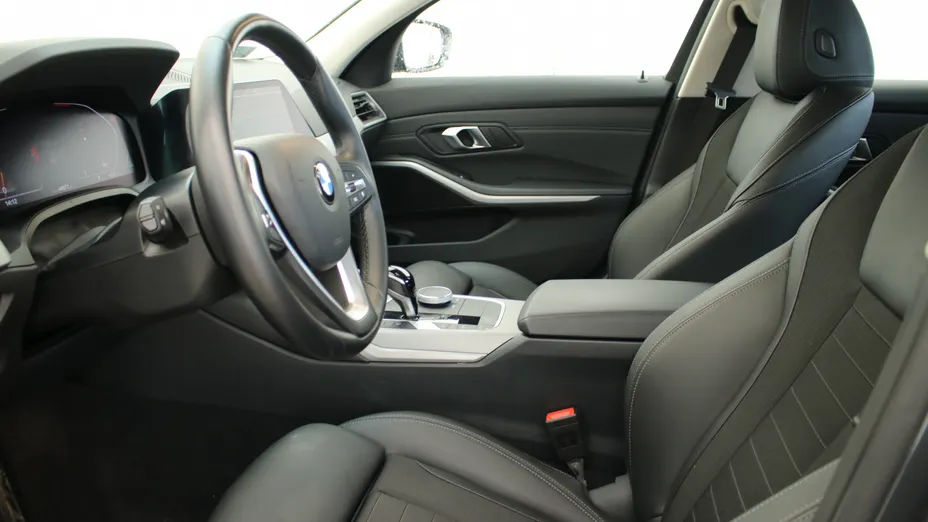 BMW Seria 3 320d xDrive mHEV Advantage aut