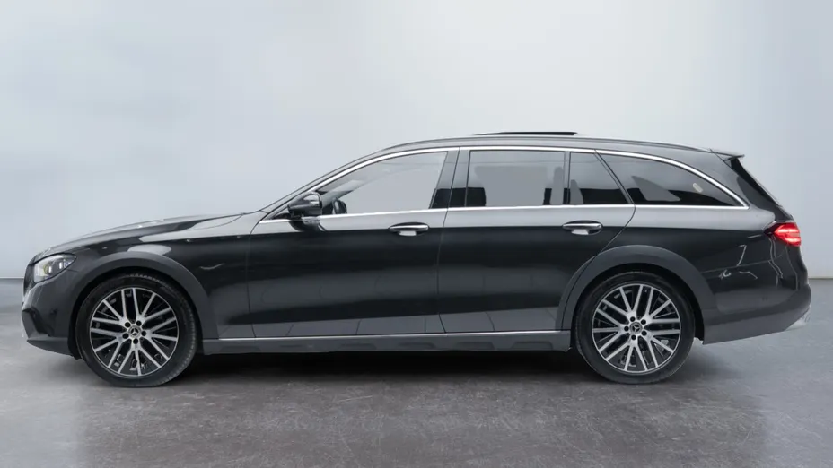MERCEDES-BENZ E Klasa E 220 d 4-Matic All-Terrain Avantgarde