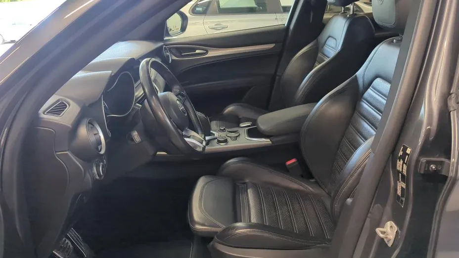 ALFA ROMEO Stelvio Stelvio 2.0 Turbo Veloce Q4 aut