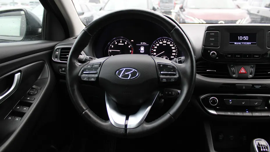 HYUNDAI i30 i30 1.0 T-GDI Classic +