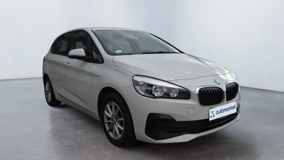 BMW Seria 2 216d aut