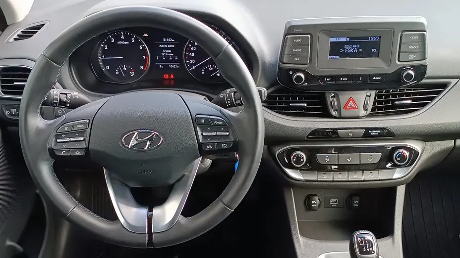 HYUNDAI i30 i30 1.0 T-GDI Modern