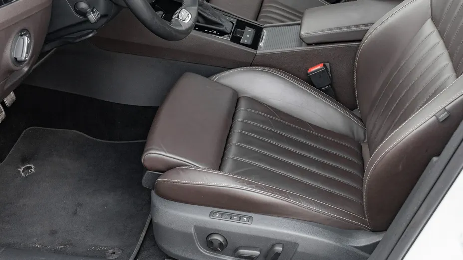 SKODA Superb Superb 2.0 TDI SCR L&K DSG
