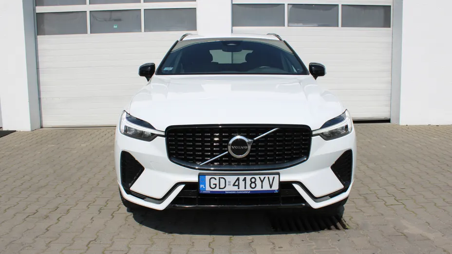 VOLVO XC60 XC60 B4 D AWD R-Design aut