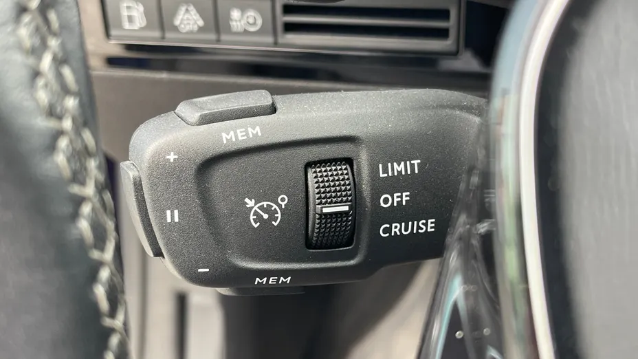 PEUGEOT 508 508 1.6 PureTech HYbrid PHEV Allure S&S EAT8
