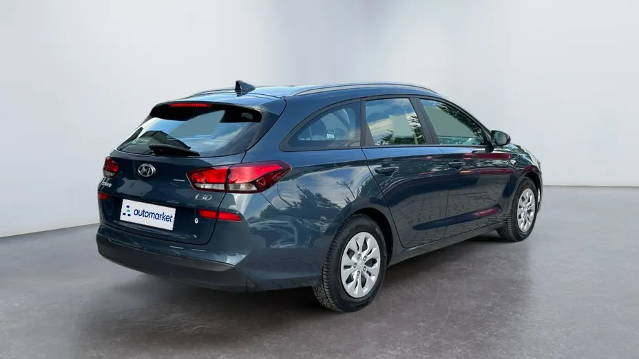 HYUNDAI i30 i30 1.6 D Classic +