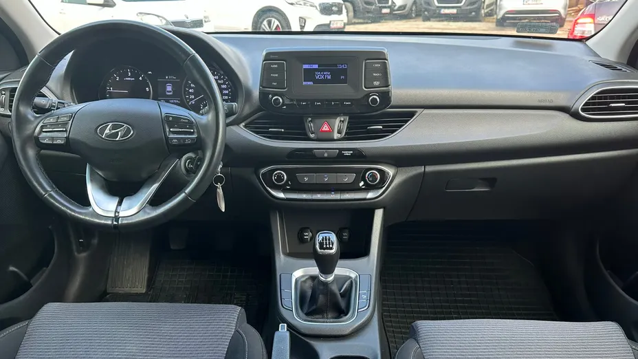 HYUNDAI i30 i30 1.6 D Classic +