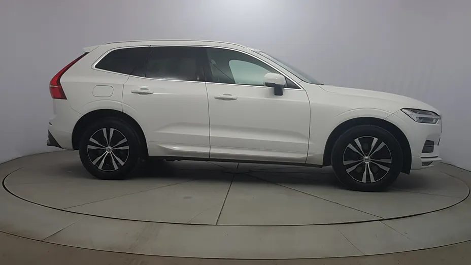 VOLVO XC60 XC60 B4 B Momentum Pro aut