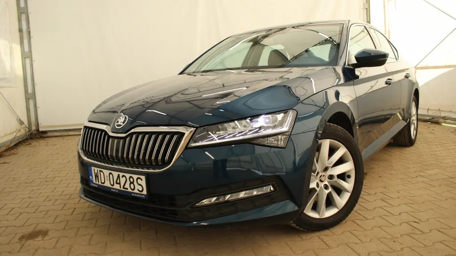 SKODA Superb Superb 2.0 TDI SCR Ambition DSG