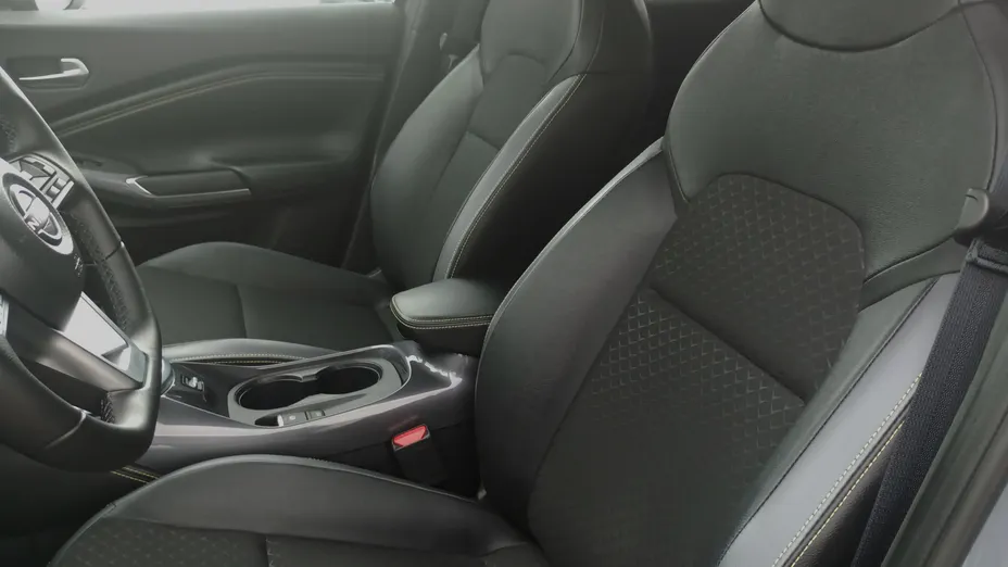 NISSAN Juke Juke 1.0 DIG-T Kiiro DCT