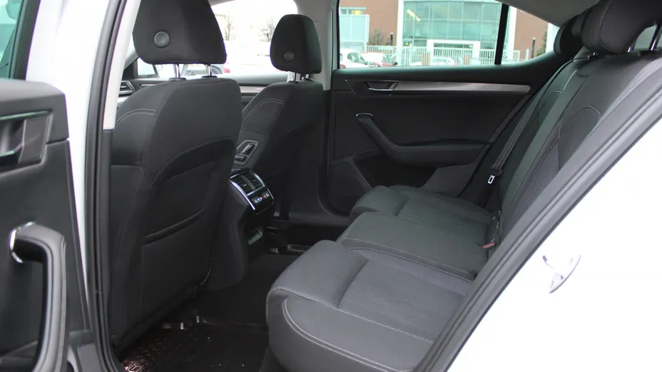 SKODA Superb Superb 2.0 TSI Style DSG