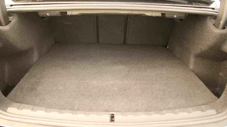 BMW Seria 3 318i M Sport aut