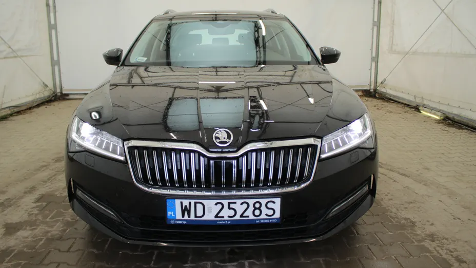 SKODA Superb Superb 2.0 TDI SCR Ambition DSG