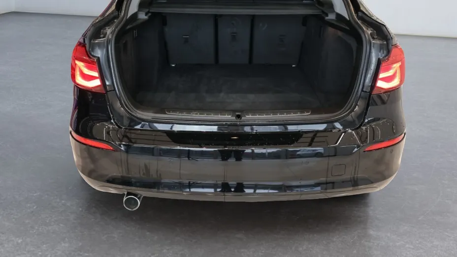 BMW Seria 3 Gran Turismo 318d aut