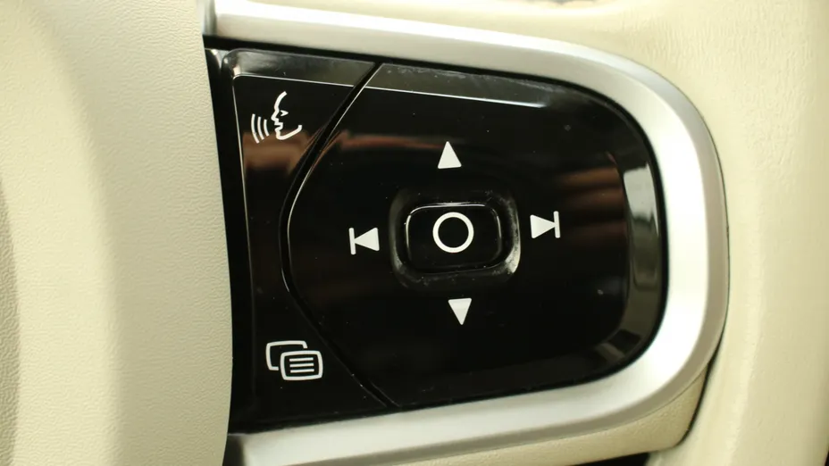 VOLVO XC60 XC60 B5 B AWD Inscription aut