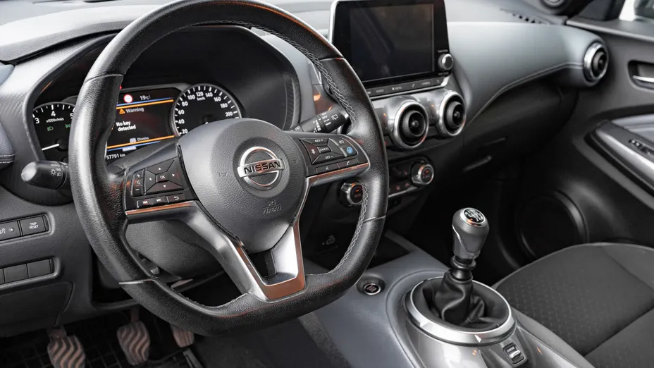 NISSAN Juke Juke 1.0 DIG-T N-Connecta