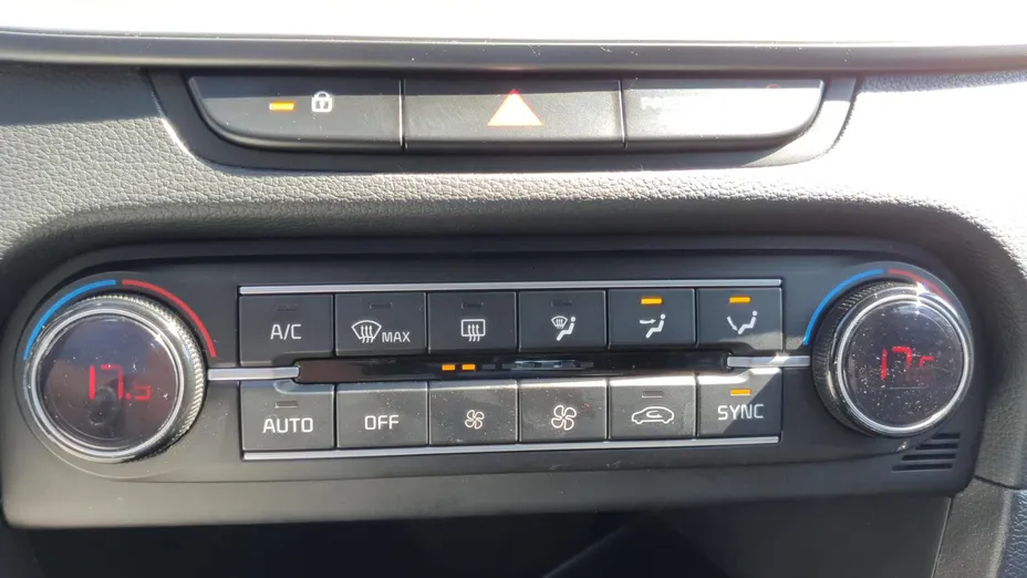 KIA Cee'd Ceed 1.5 T-GDI M