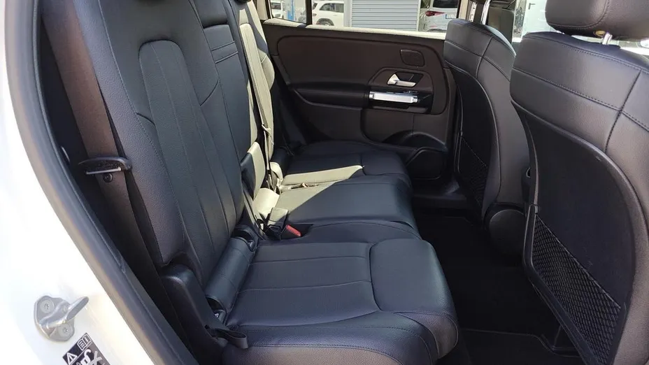 MERCEDES-BENZ GLB GLB 200 Progressive 7G-DCT