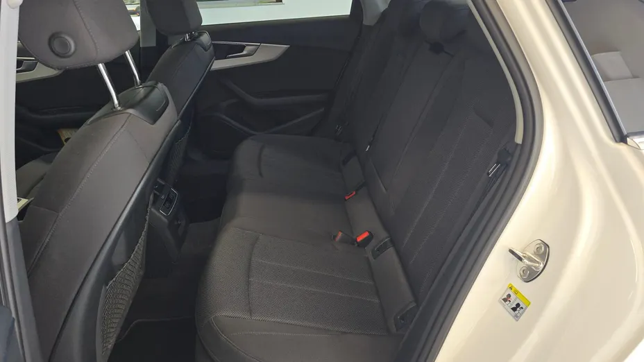 AUDI A4 A4 35 TFSI mHEV S tronic