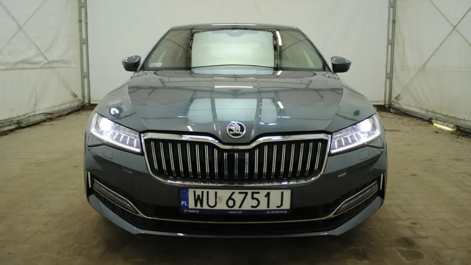 SKODA Superb Superb 2.0 TSI 4x4 L&K DSG