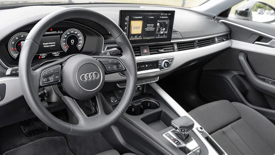 AUDI A4 A4 35 TFSI mHEV S tronic