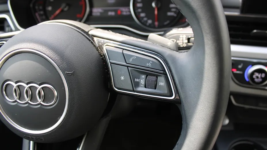 AUDI A4 A4 35 TFSI mHEV S tronic