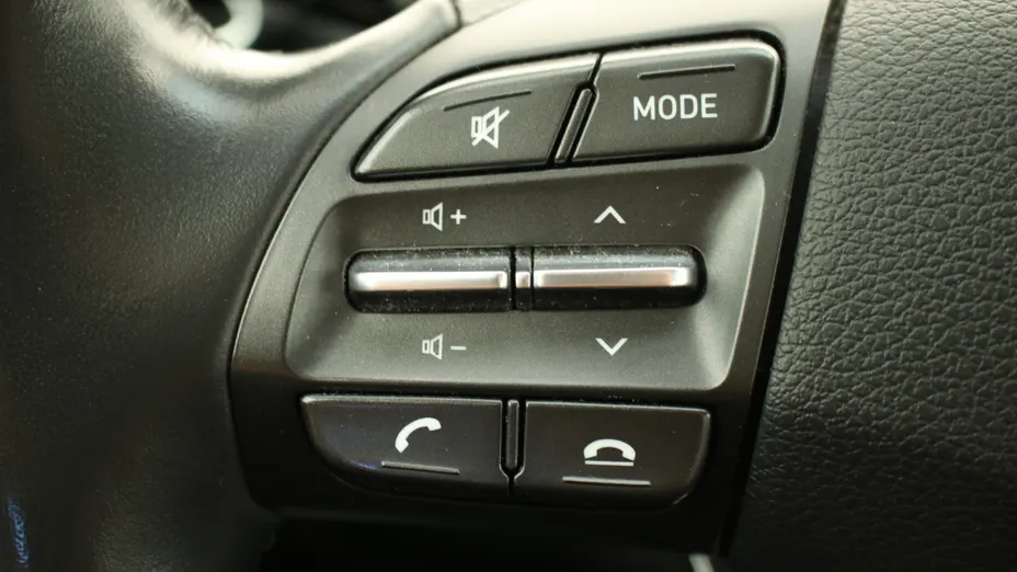 HYUNDAI i30 i30 1.0 T-GDI Classic + DCT