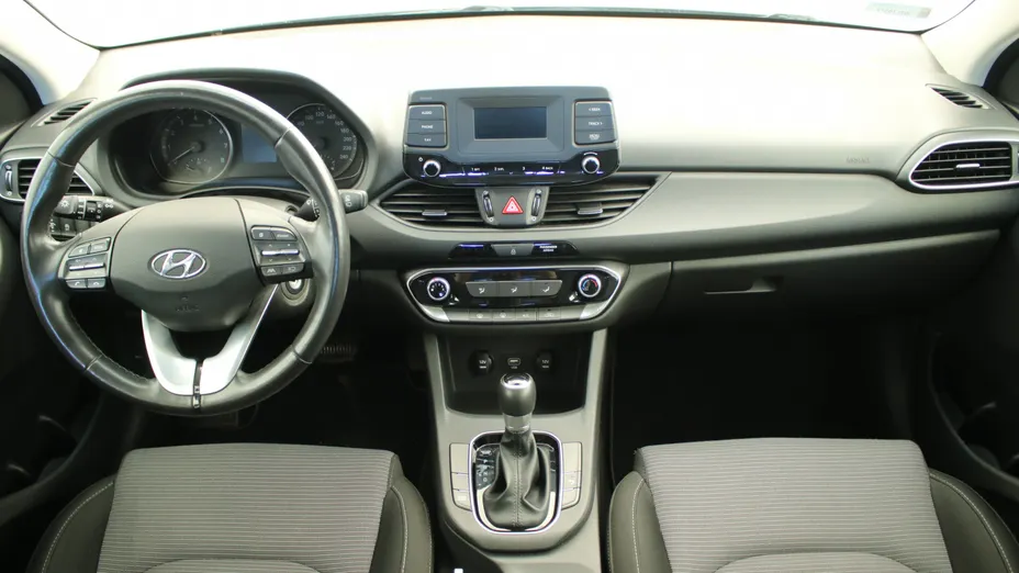 HYUNDAI i30 i30 1.0 T-GDI Classic + DCT
