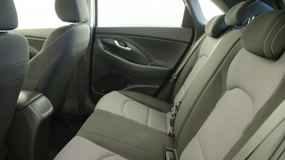 HYUNDAI i30 i30 1.0 T-GDI Classic + DCT