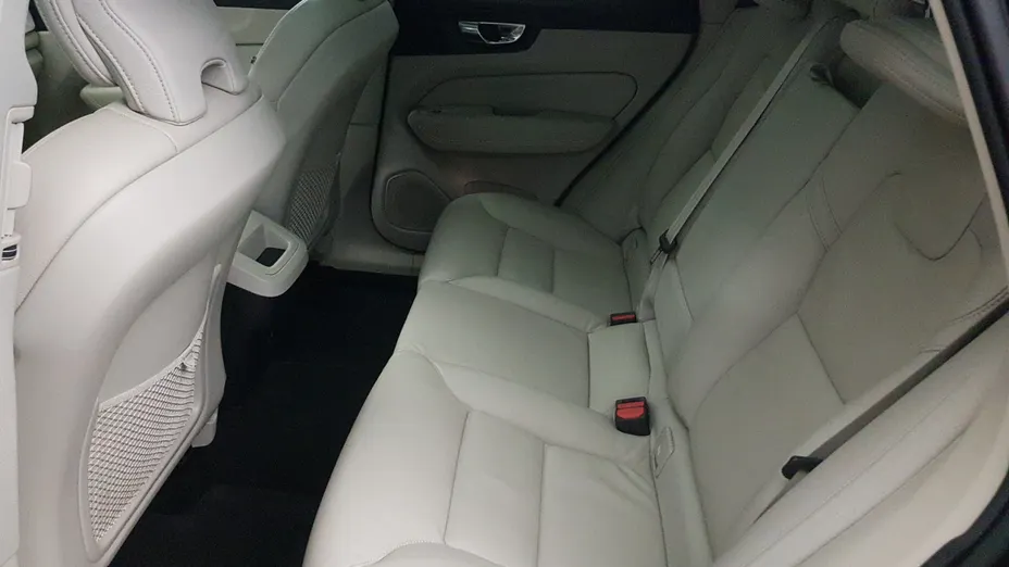 VOLVO XC60 XC60 B5 B AWD Inscription aut