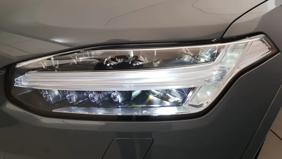 VOLVO XC90 XC90 T8 AWD Plug-In Hybrid Plus Dark 7os aut