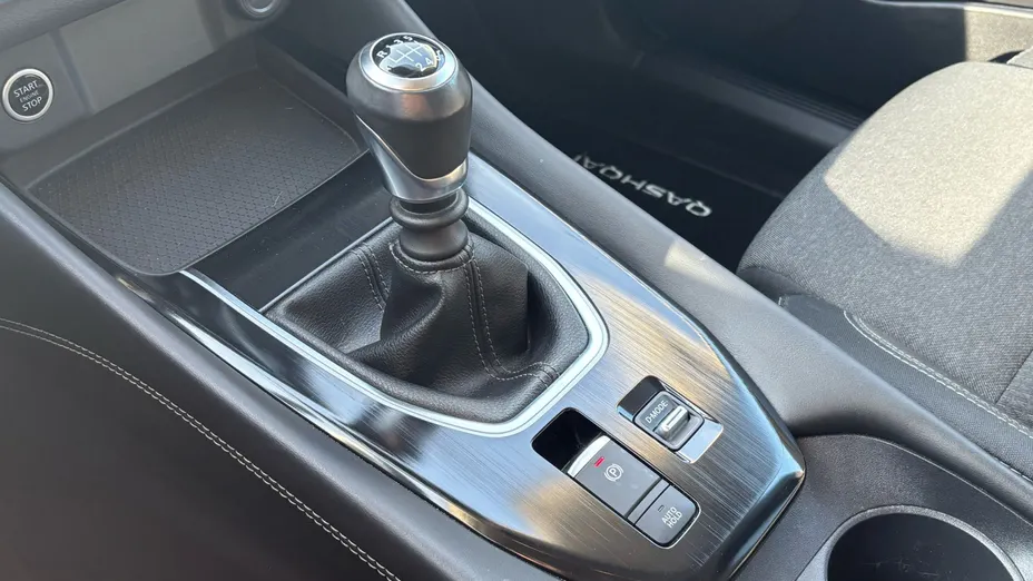 NISSAN Qashqai Qashqai 1.3 DIG-T mHEV N-Connecta
