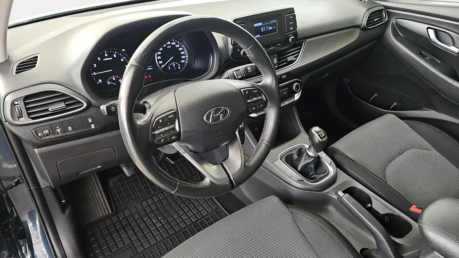 HYUNDAI i30 i30 1.5 DPI Classic +