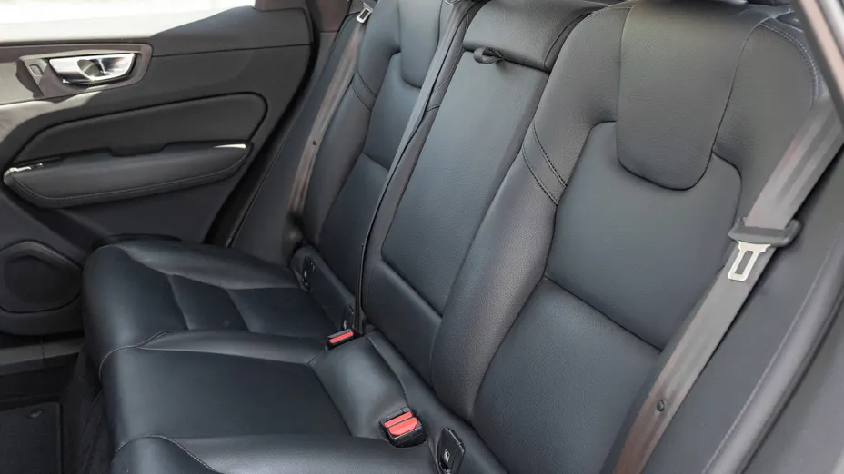 VOLVO XC60 XC60 B4 B Plus Bright aut