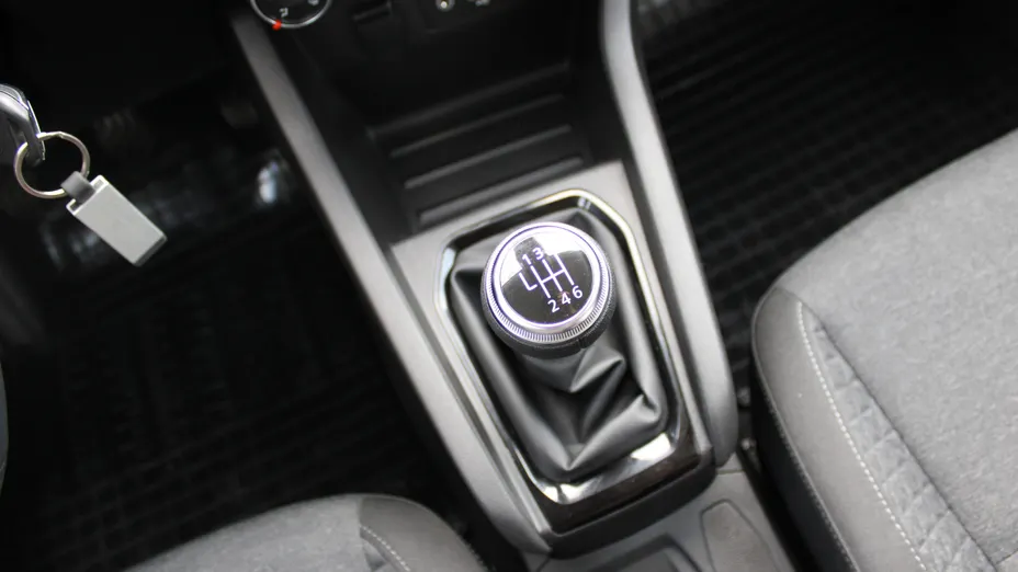 RENAULT Clio Clio 1.0 TCe Equilibre