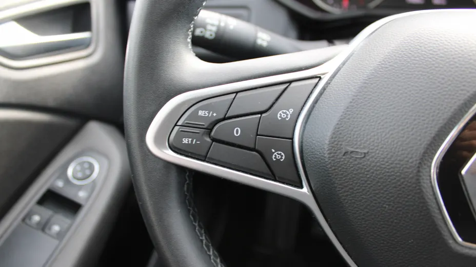 RENAULT Clio Clio 1.0 TCe Equilibre