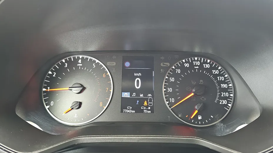 RENAULT Clio Clio 1.0 TCe Equilibre