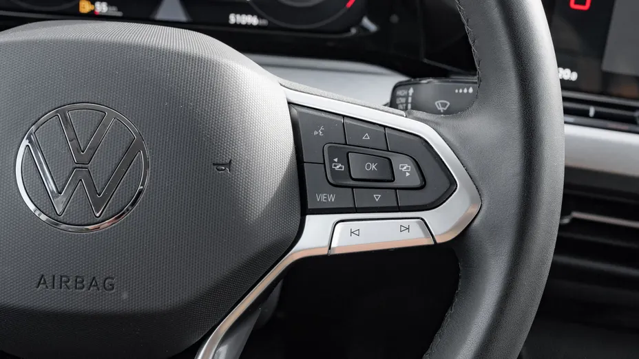 VOLKSWAGEN Golf Golf VIII 2.0 TDI Life