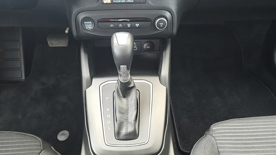 FORD Focus Focus 1.0 EcoBoost mHEV Titanium aut