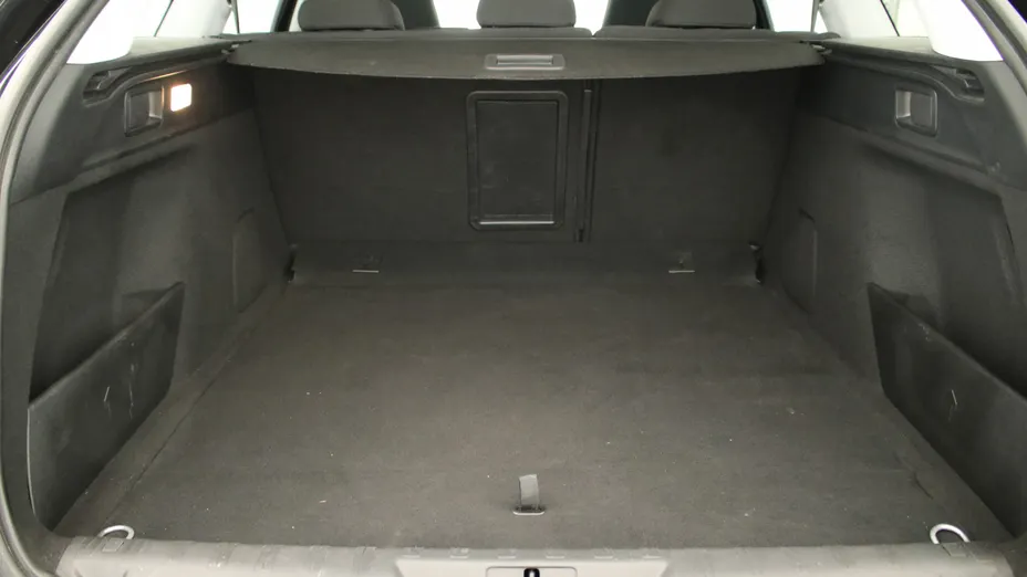 PEUGEOT 308 308 SW 1.5 BlueHDi Allure S&S EAT8