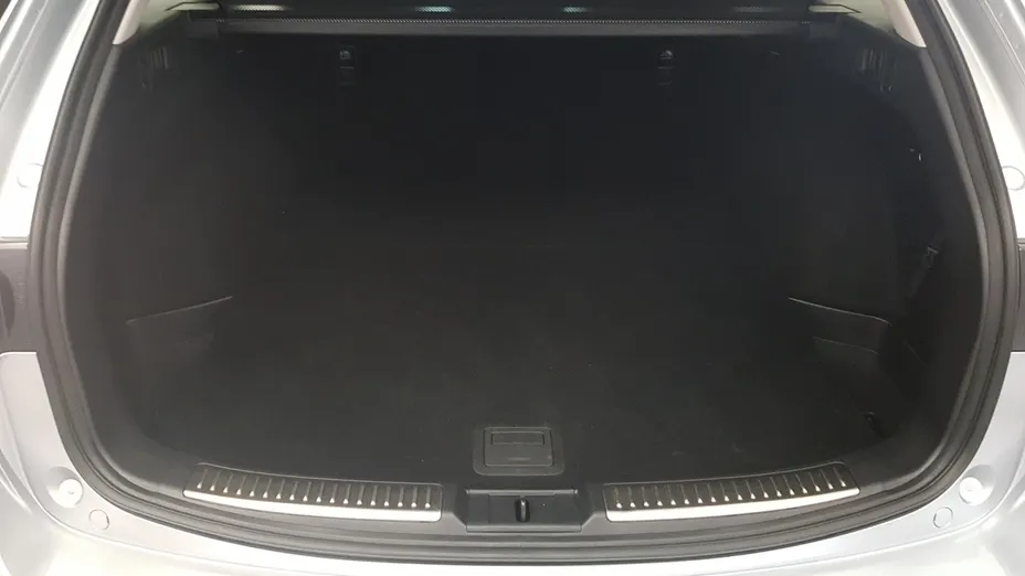 MAZDA 6 6 2.0 Center-Line aut