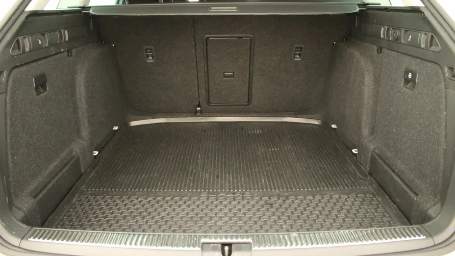 SKODA Superb Superb 2.0 TDI SCR 4x4 Style DSG