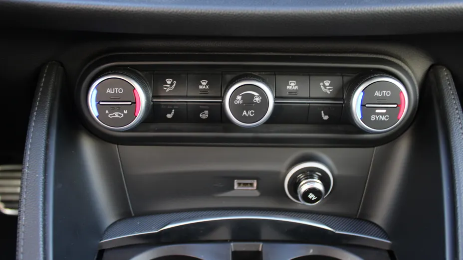 ALFA ROMEO Stelvio Stelvio 2.0 Turbo Veloce Q4 aut