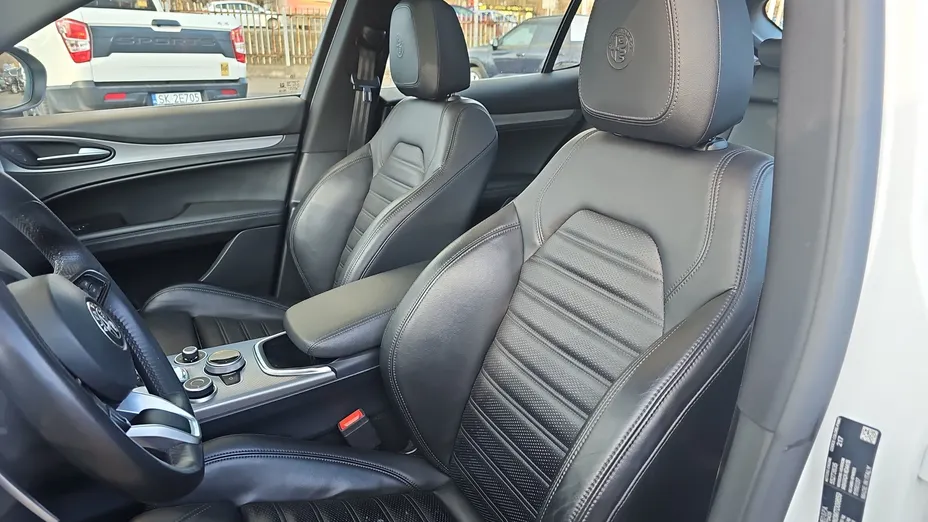 ALFA ROMEO Stelvio Stelvio 2.0 Turbo Veloce Q4 aut