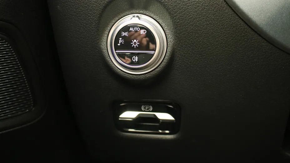 MERCEDES-BENZ C Klasa C 200 mHEV Avantgarde