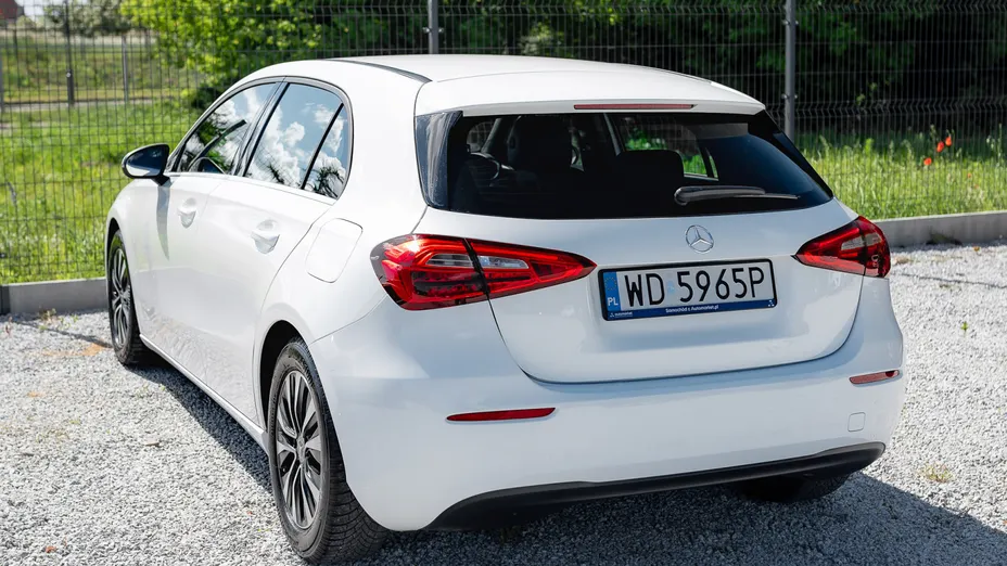 MERCEDES-BENZ A Klasa A 180 Style 7G-DCT