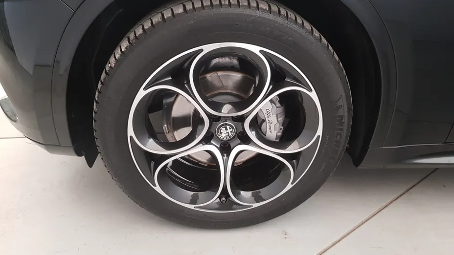 ALFA ROMEO Stelvio Stelvio 2.0 Turbo Veloce Q4 aut