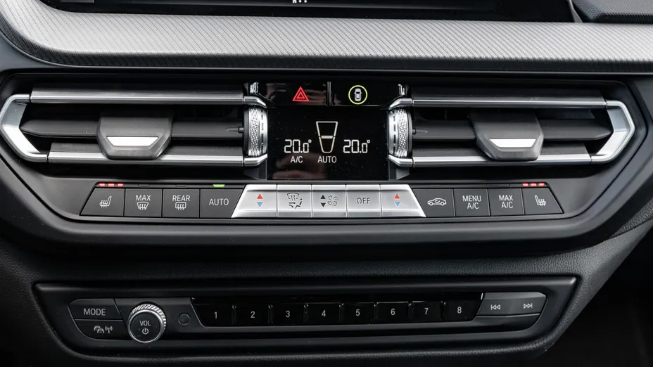 BMW Seria 2 220i M Sport sport-aut