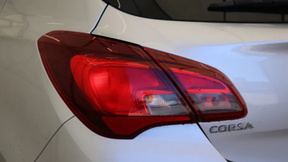 OPEL Corsa Corsa 1.4 Enjoy